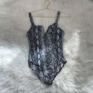 Vestique Snake Print Body Suit
